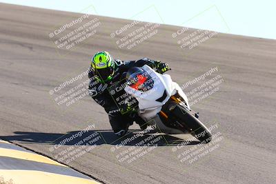 media/Feb-13-2022-SoCal Trackdays (Sun) [[c9210d39ca]]/Bowl (120pm)/